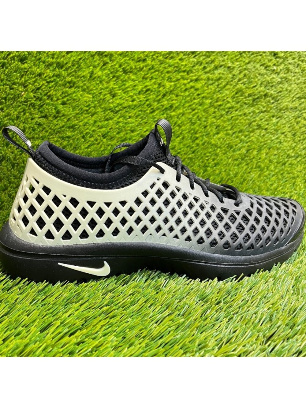 Nike Rejuven8 Run Womens Size 12 Mens 10.5 Black Ivory Running Shoes Sneakers
